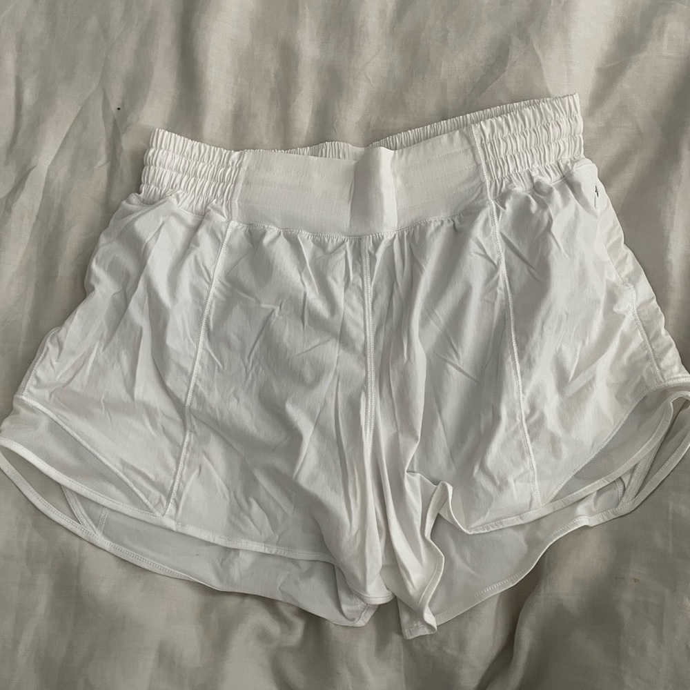 Lululemon Hotty Hot High Rise 4” White Shorts